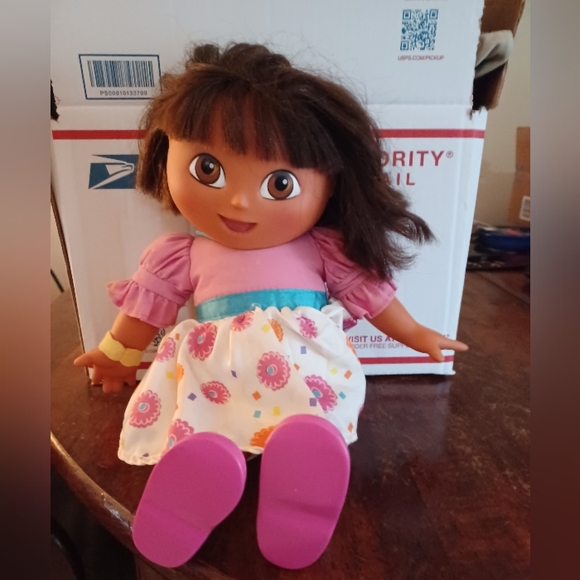 Fisher-Price Other - Vintage Dora the explorer 2004 *tested* working